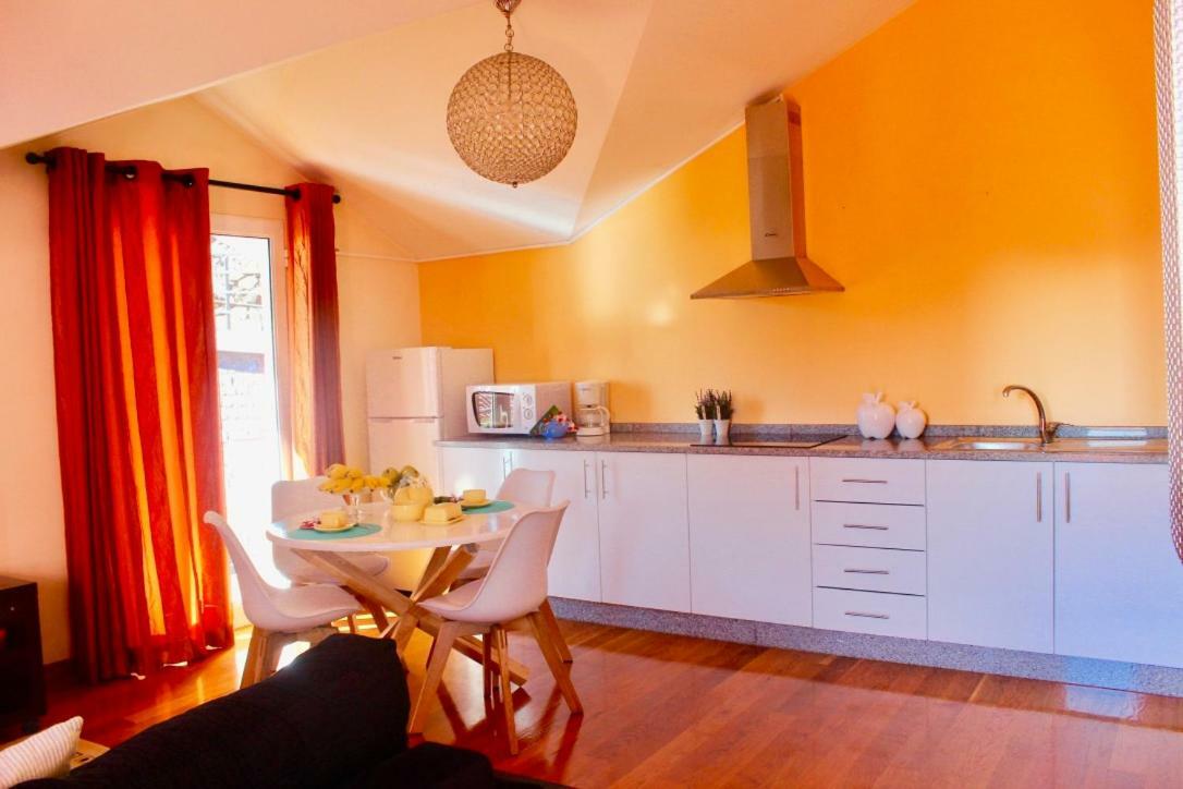 Pink House Apartment Ponta do Sol  Luaran gambar