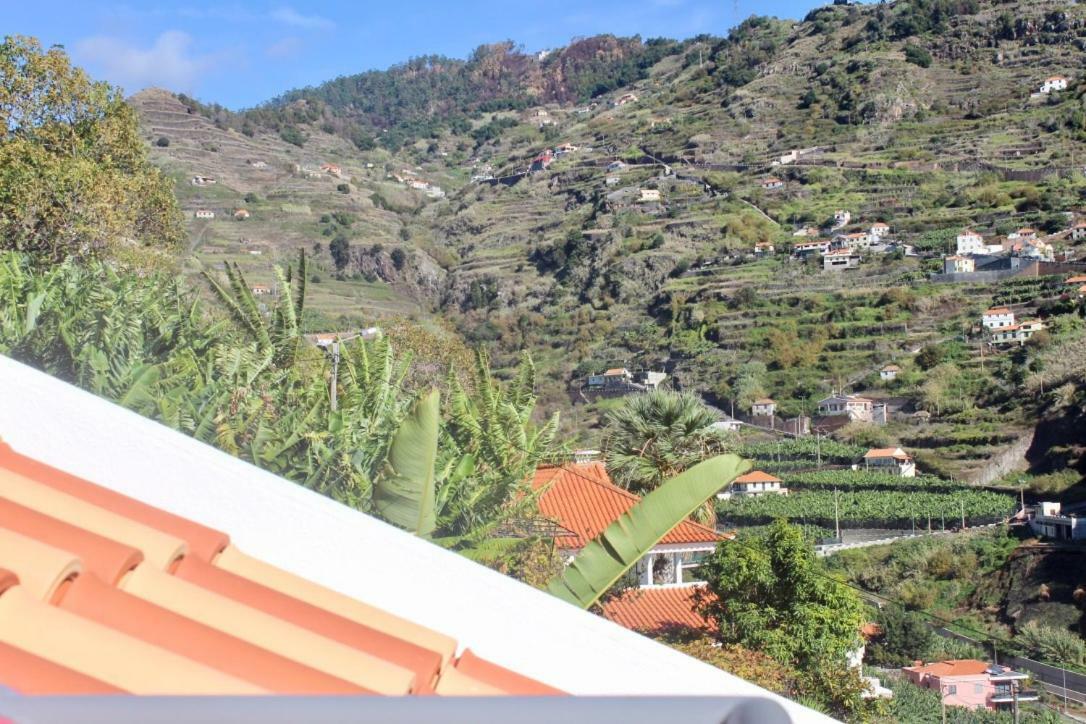 Pink House Apartment Ponta do Sol  Luaran gambar