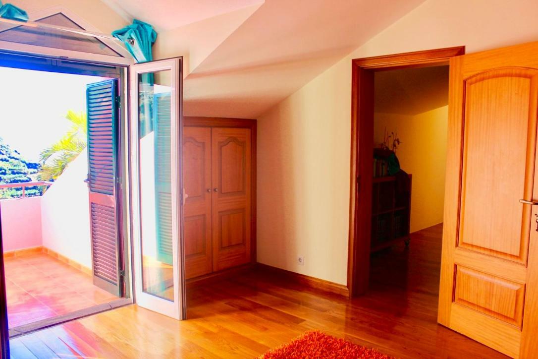 Pink House Apartment Ponta do Sol  Luaran gambar