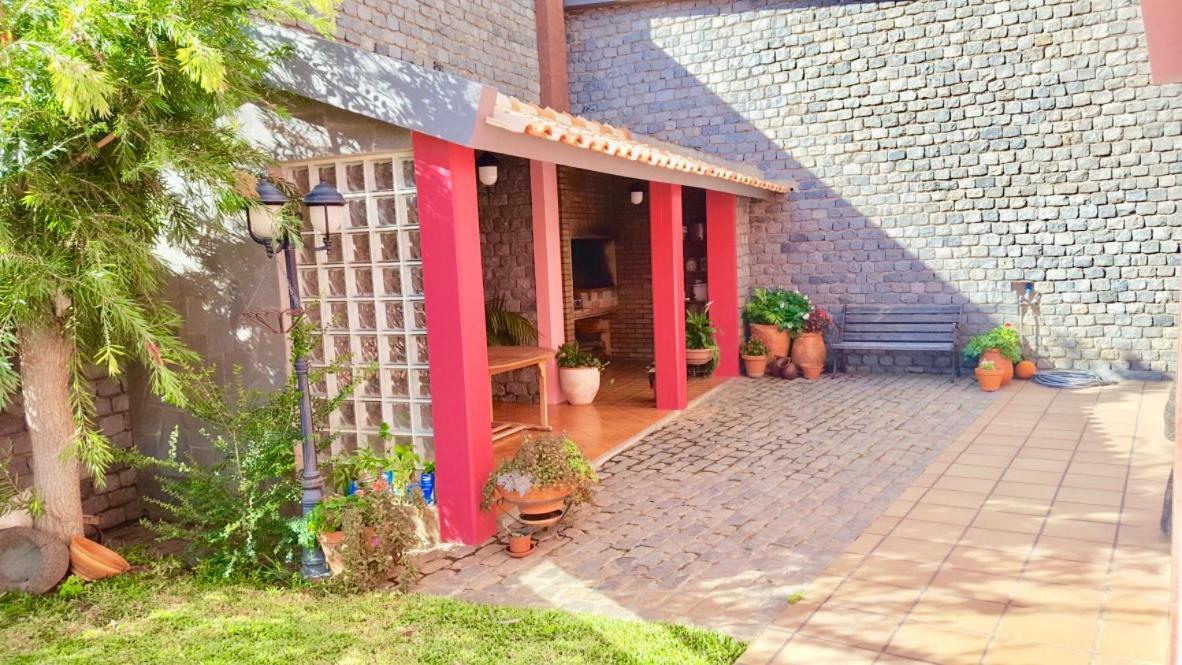 Pink House Apartment Ponta do Sol  Luaran gambar