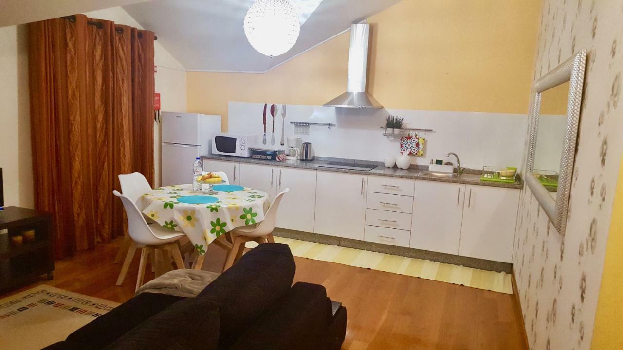 Pink House Apartment Ponta do Sol  Luaran gambar